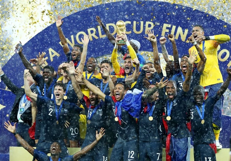 جام جهانی ۲۰۱۸| فرانسه قهرمان شد/ ستاره دوم روی پیراهن خروس‌ها نقش بست 
